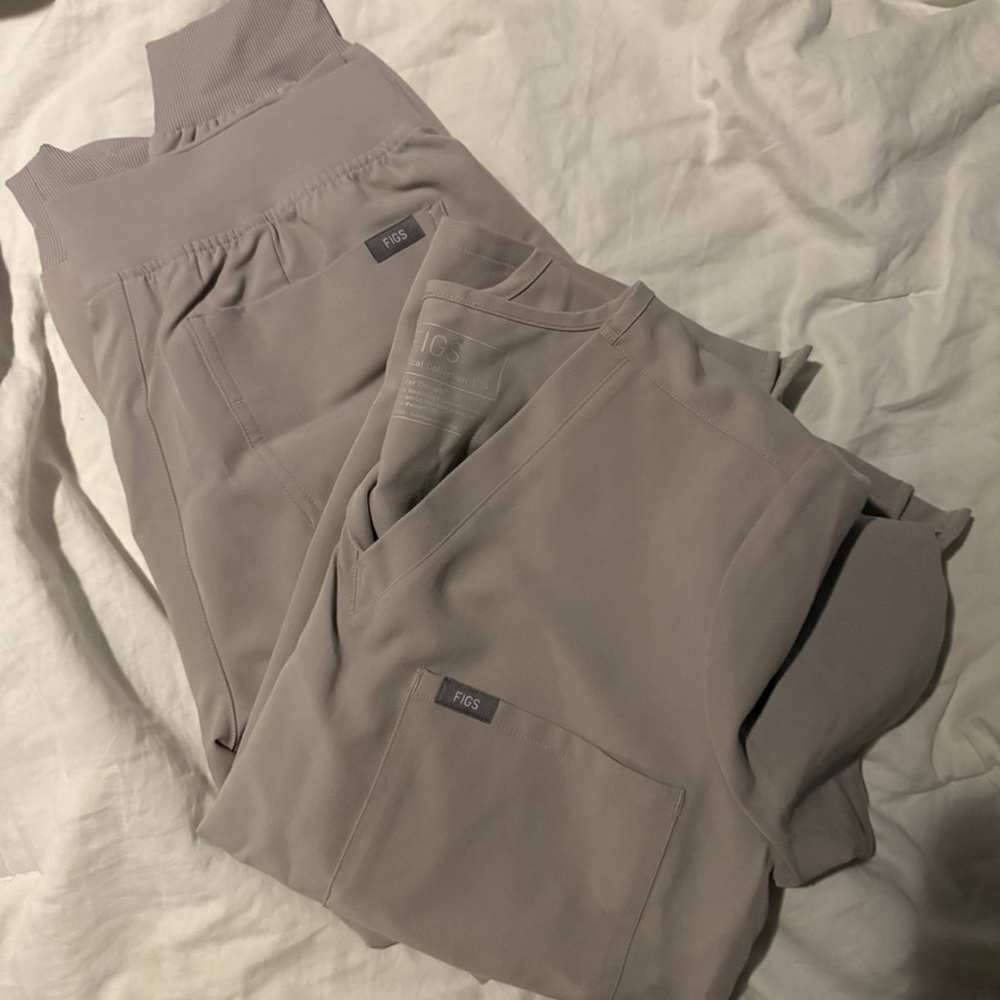 Figs Jogger Scrub Set Slate size Small